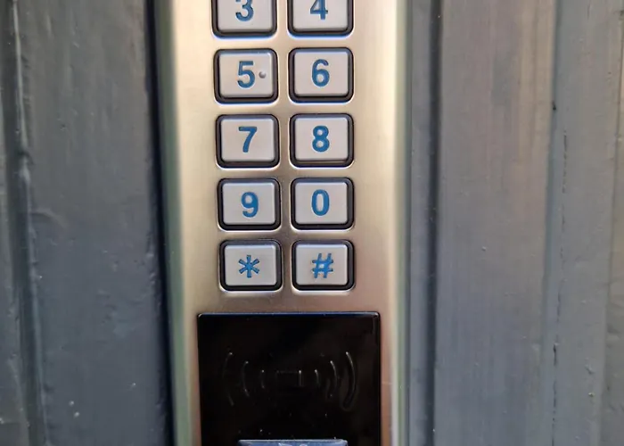 Poet * Любляна